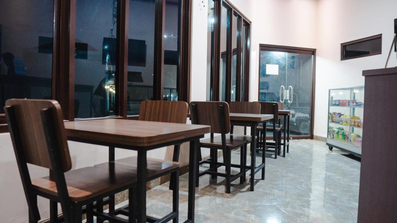 טגאל Sitiinggil Guest House Syariah מראה חיצוני תמונה